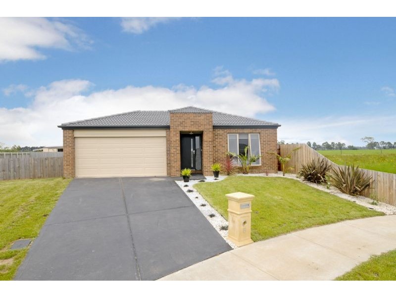 8 Monaghan Close, Traralgon VIC 3844