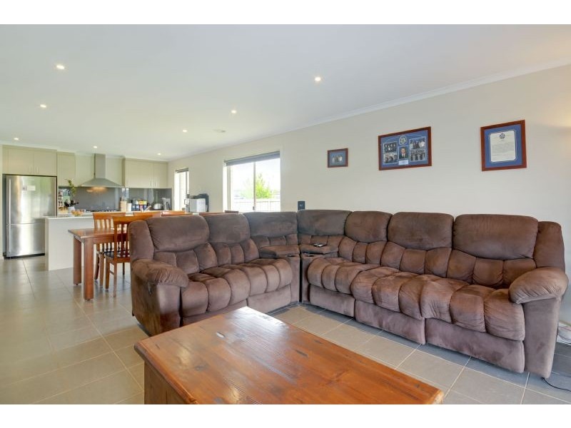 8 Monaghan Close, Traralgon VIC 3844
