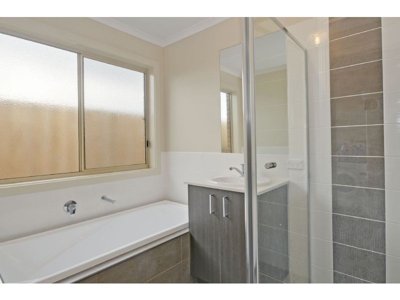 8 Monaghan Close, Traralgon VIC 3844