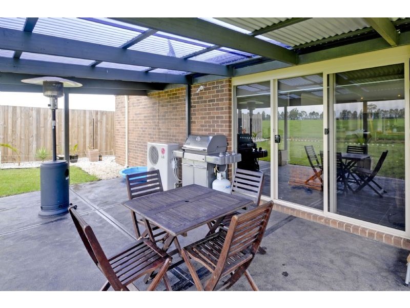 8 Monaghan Close, Traralgon VIC 3844
