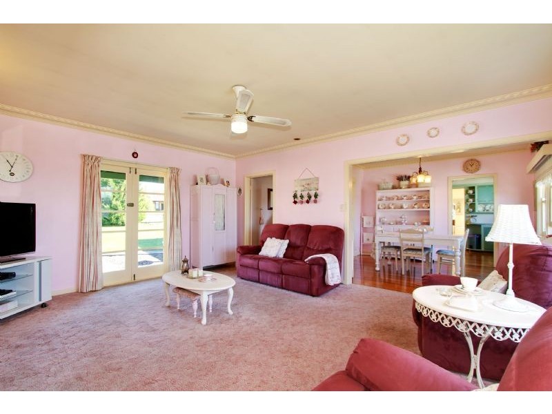 10 Loch Park Road, Traralgon VIC 3844