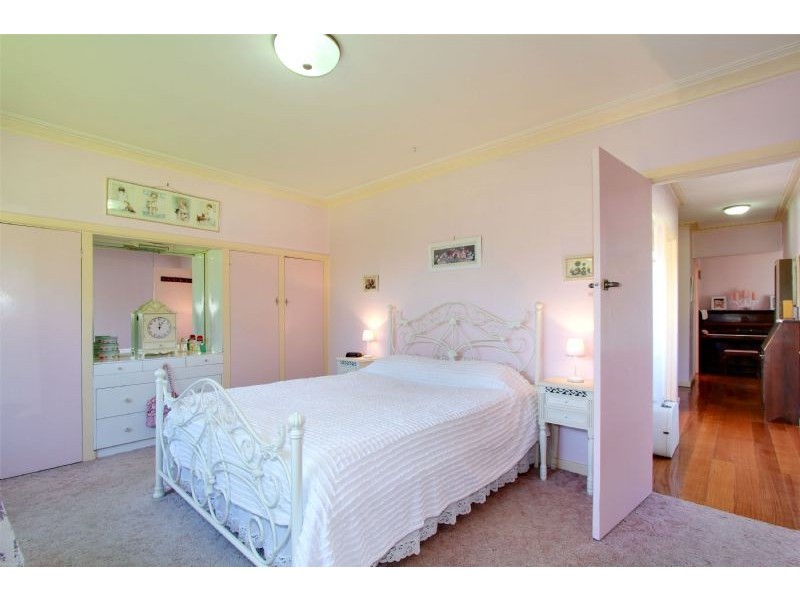 10 Loch Park Road, Traralgon VIC 3844