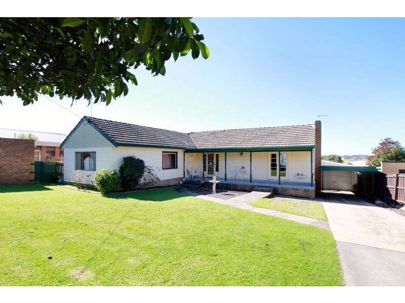 10 Loch Park Road, Traralgon VIC 3844
