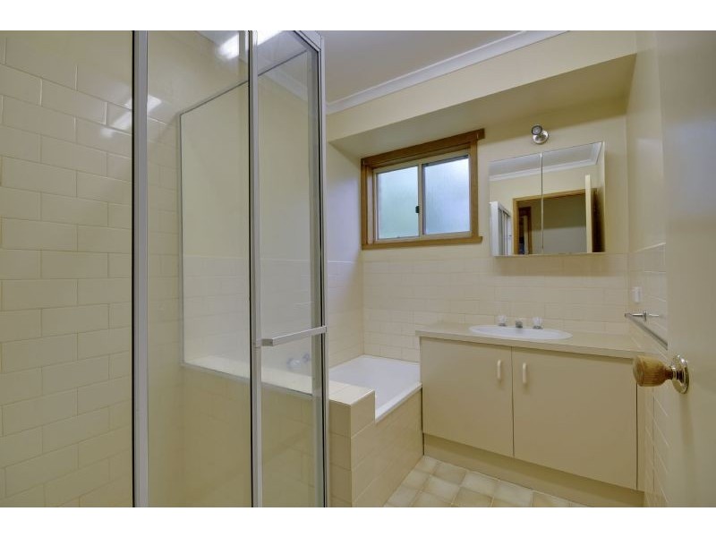 1 Megan Place, Traralgon VIC 3844