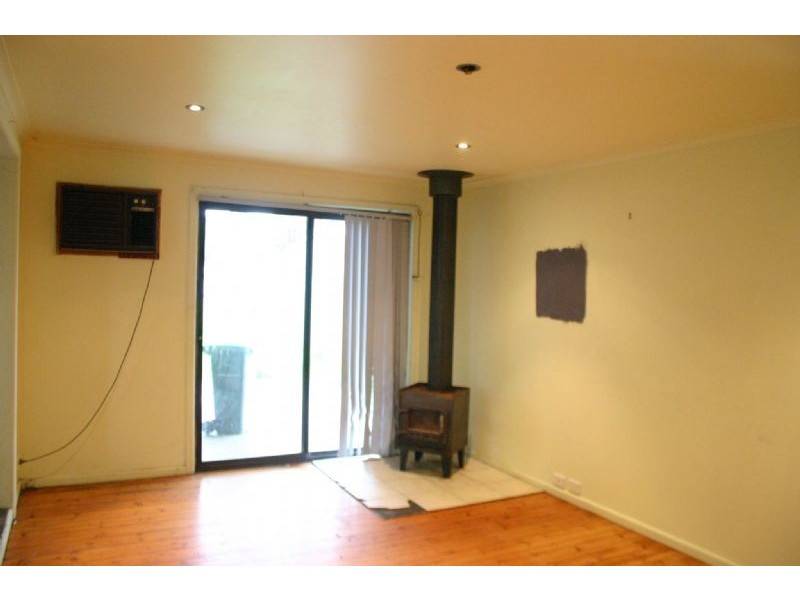 38 Skeels Street, Heyfield VIC 3858