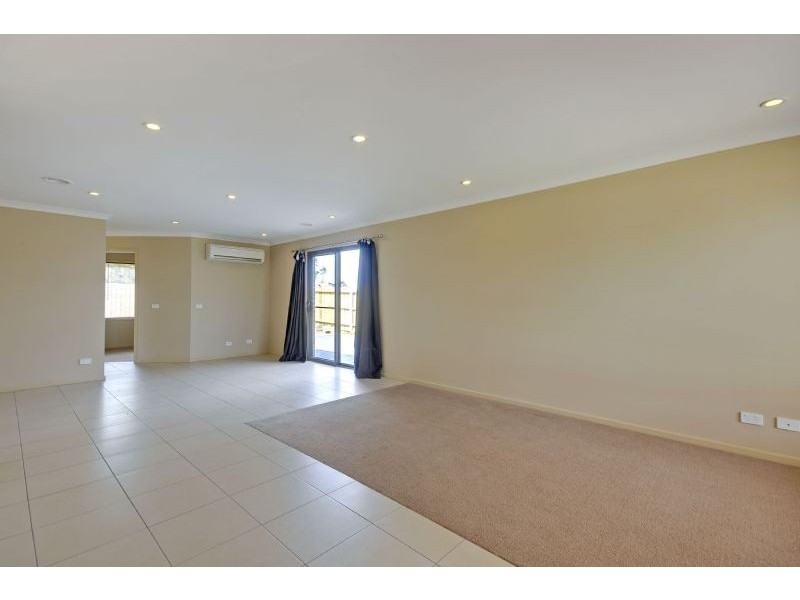 16 Kilkenny Close, Traralgon VIC 3844