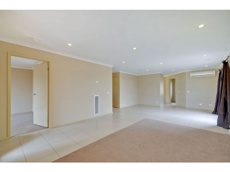 16 Kilkenny Close, Traralgon VIC 3844