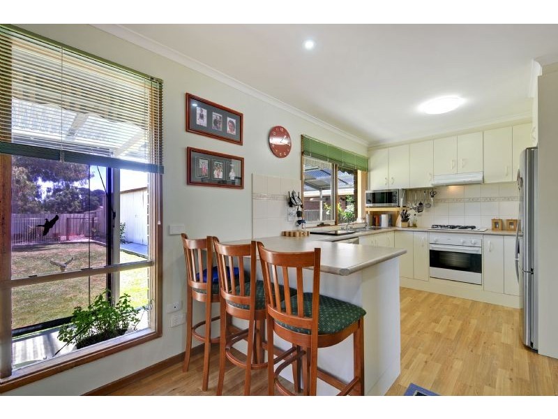 39 Swallow Grove, Traralgon VIC 3844