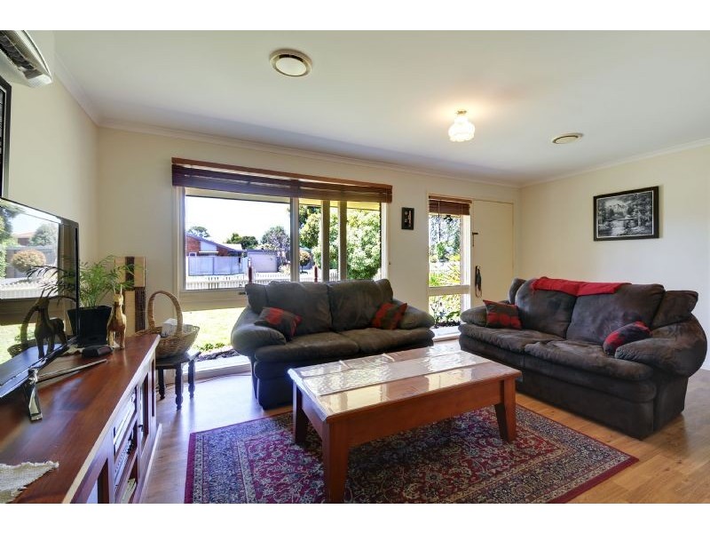 39 Swallow Grove, Traralgon VIC 3844