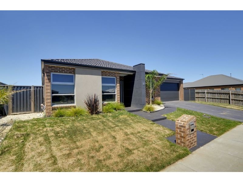 17 Donegal Avenue, Traralgon VIC 3844
