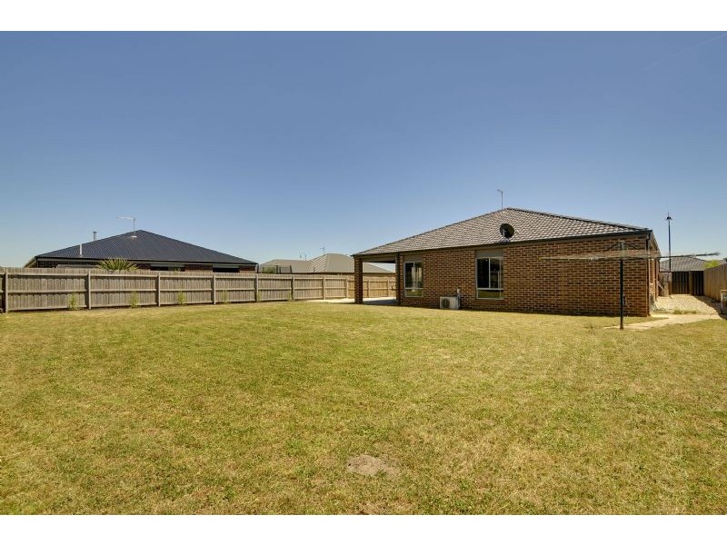 17 Donegal Avenue, Traralgon VIC 3844