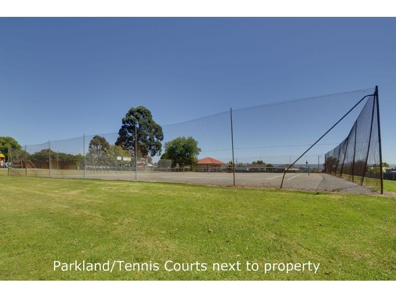 10 Barkers Crescent, Traralgon VIC 3844