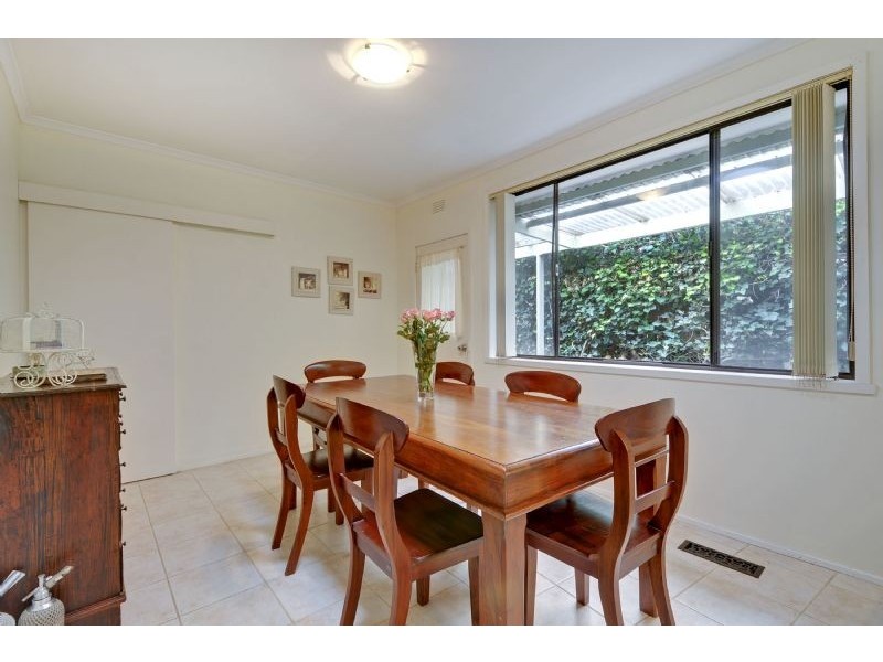 1 Greenwood Grove, Traralgon VIC 3844