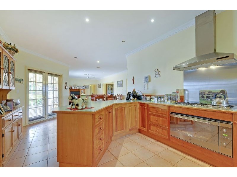 180 Flynns Creek Road, Flynn VIC 3844