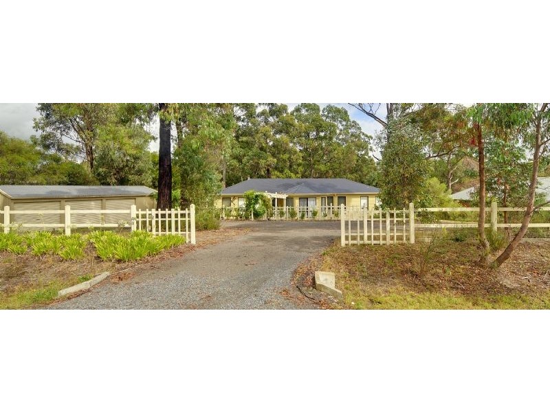 4 Chester Court, Traralgon South VIC 3844