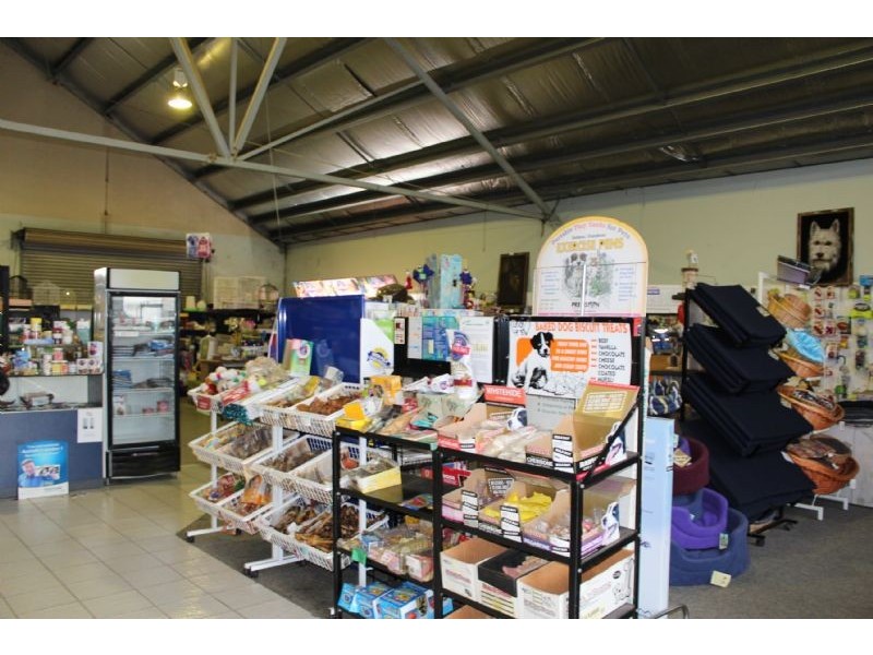 3/2 VESTAN DRIVE, Morwell VIC 3840