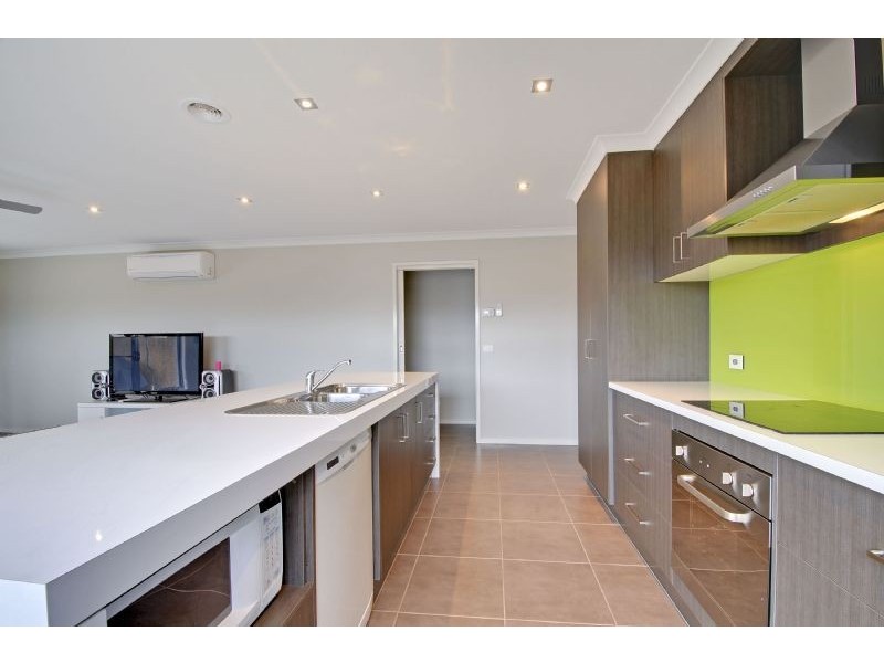2 Stonehaven Drive, Traralgon VIC 3844