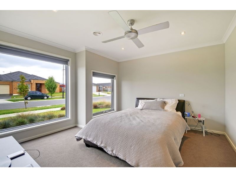 2 Stonehaven Drive, Traralgon VIC 3844