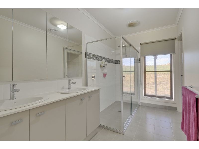 11 Hazelwood Ridge, Hazelwood North VIC 3840