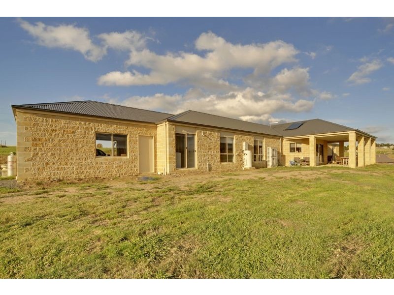 11 Hazelwood Ridge, Hazelwood North VIC 3840
