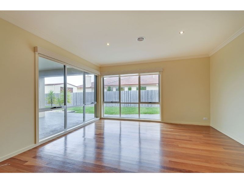 6 Leinster Avenue, Traralgon VIC 3844