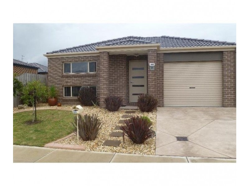 LEASED – 25 Kilkenny Close, Traralgon VIC 3844
