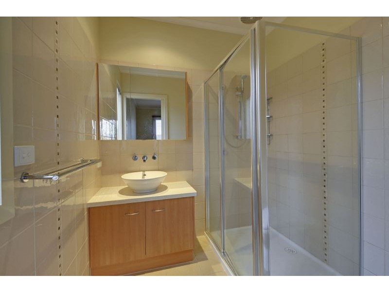 6 Leinster Avenue, Traralgon VIC 3844