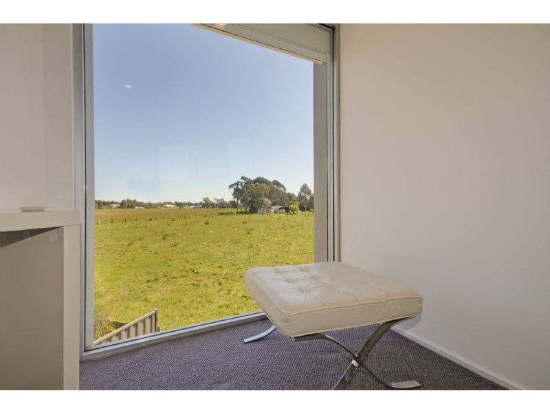 35 Swallow Grove, Traralgon VIC 3844