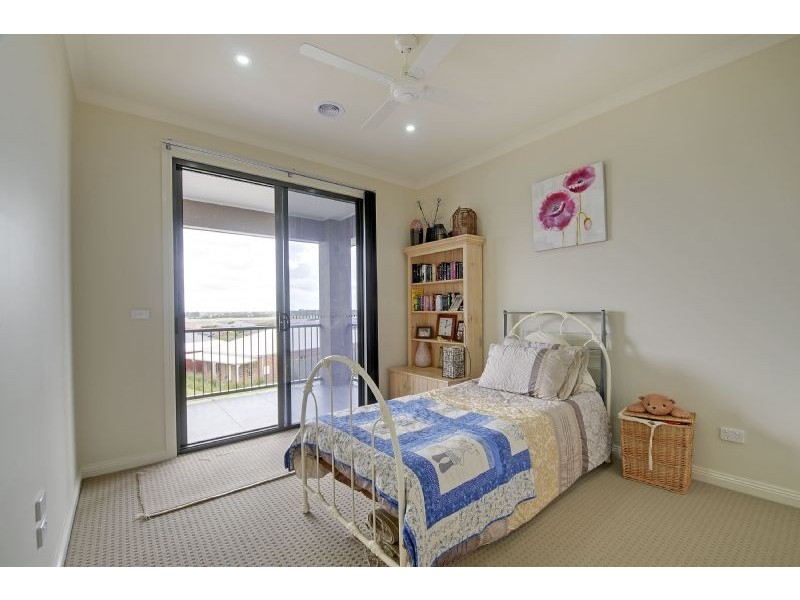 15 Notting Hill, Traralgon VIC 3844