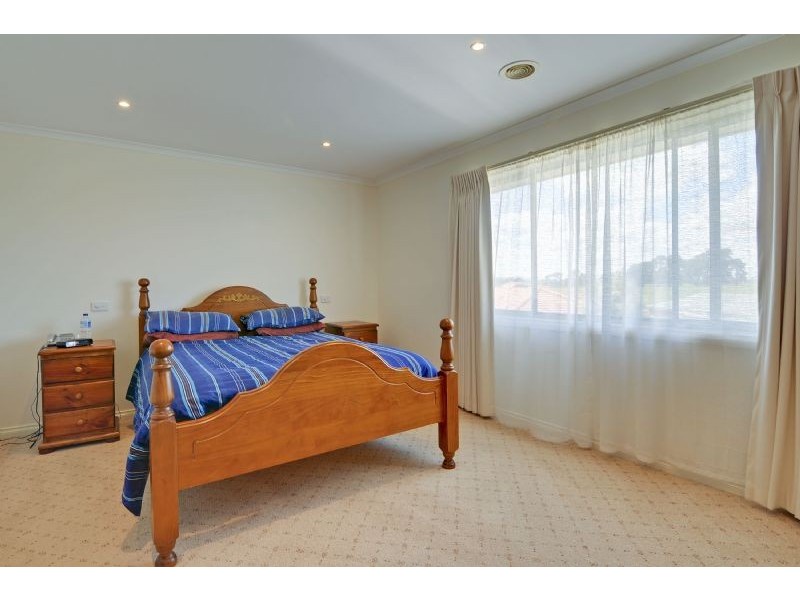 2 Ellenbrae Court, Traralgon VIC 3844