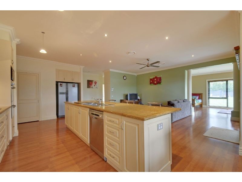 14 Victoria Court, Traralgon VIC 3844