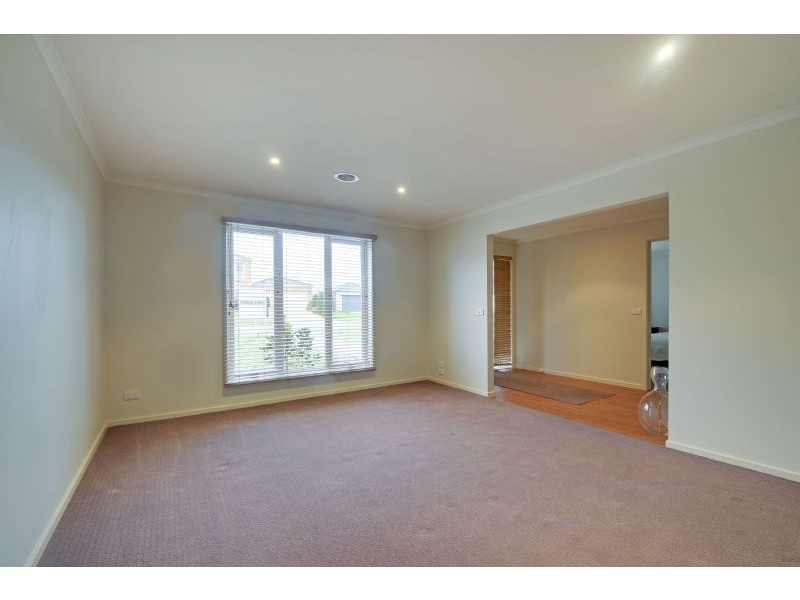 13 Duxbury Drive, Traralgon VIC 3844