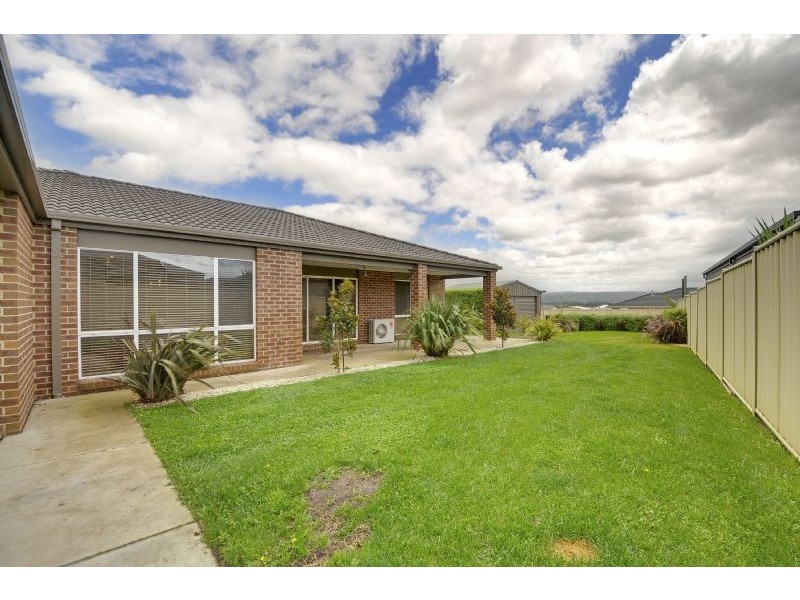 13 Duxbury Drive, Traralgon VIC 3844