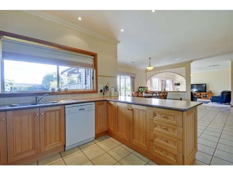 7 Wyndham Court, Traralgon VIC 3844