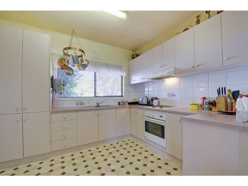 16 Grubb Avenue, Traralgon VIC 3844