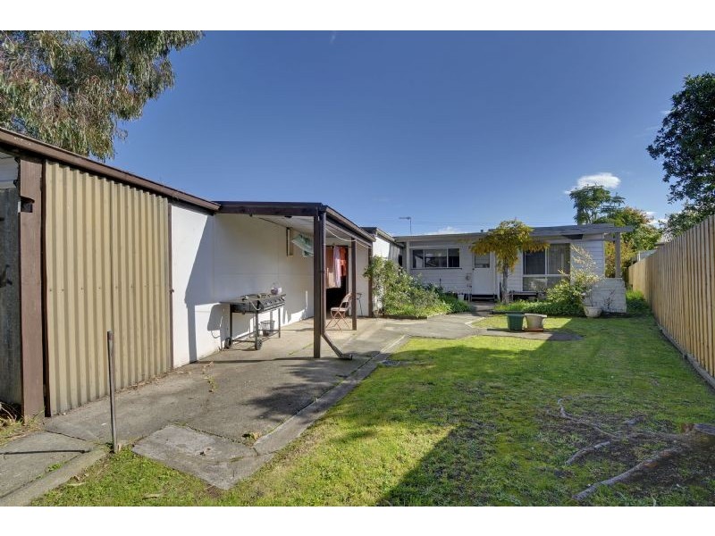 16 Grubb Avenue, Traralgon VIC 3844