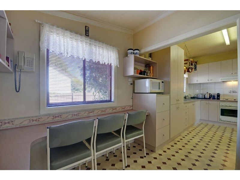 16 Grubb Avenue, Traralgon VIC 3844