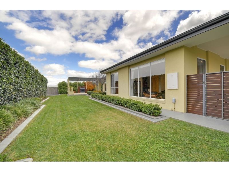 53 Greenfield Drive, Traralgon VIC 3844