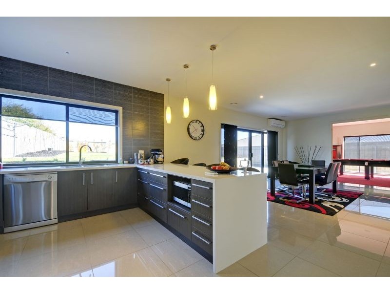 118 Ellavale Drive, Traralgon VIC 3844