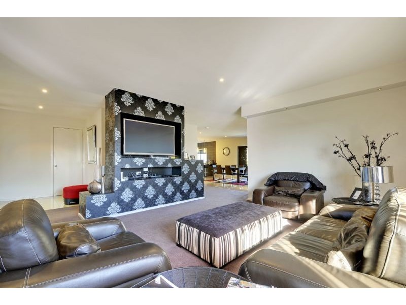 118 Ellavale Drive, Traralgon VIC 3844