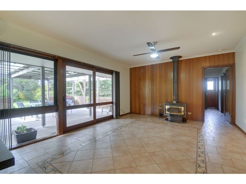 1-5 Carey Drive, Glengarry VIC 3854
