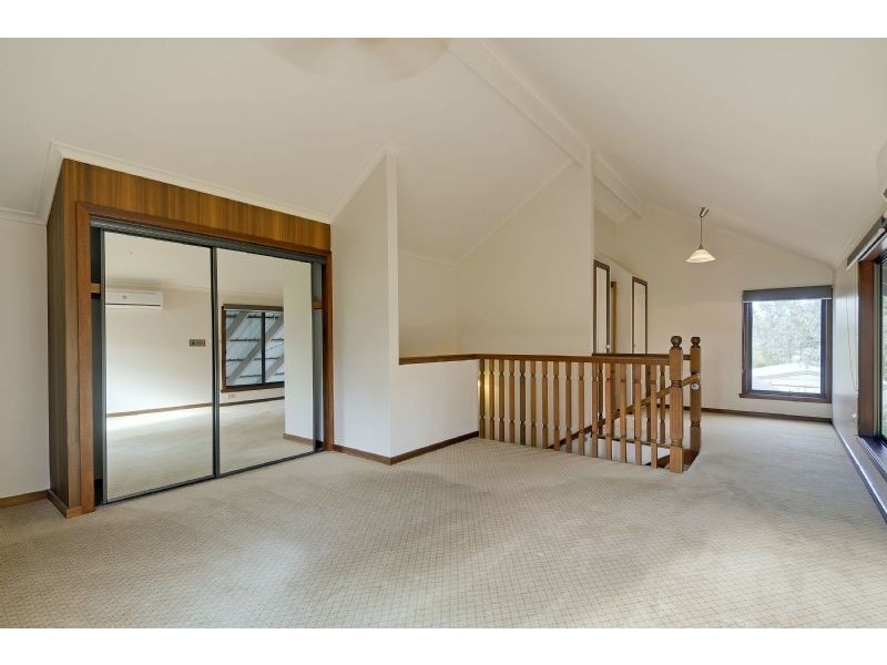 1-5 Carey Drive, Glengarry VIC 3854