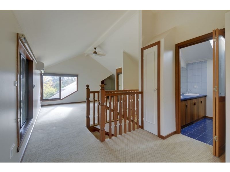 1-5 Carey Drive, Glengarry VIC 3854