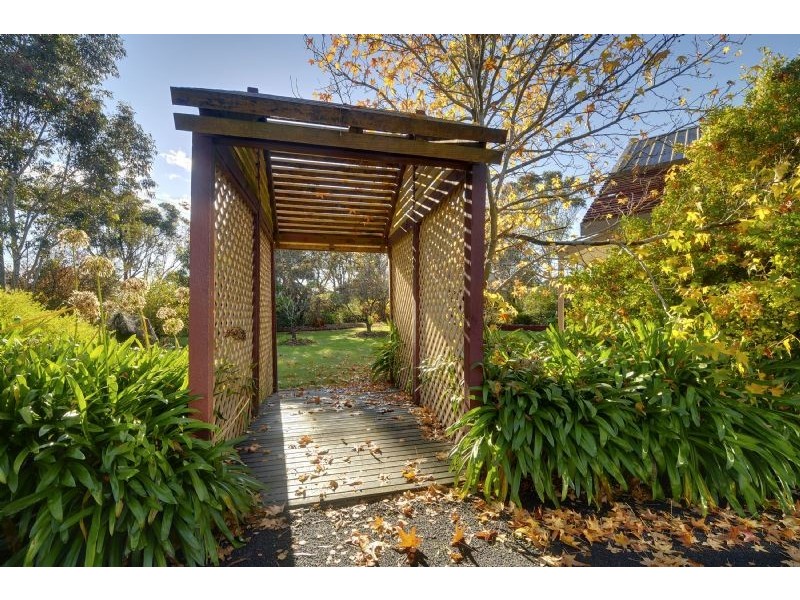 1-5 Carey Drive, Glengarry VIC 3854