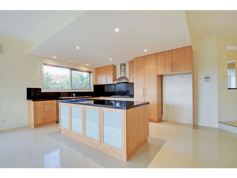 4 Leinster Avenue, Traralgon VIC 3844