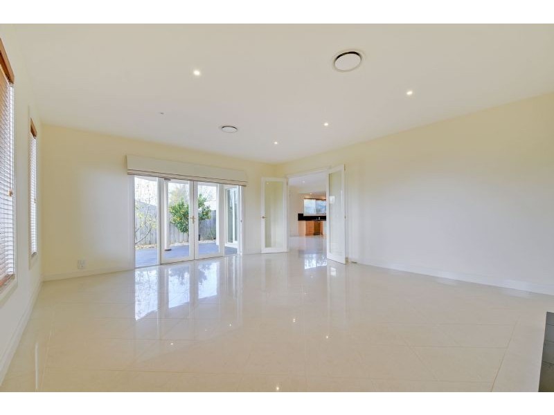 4 Leinster Avenue, Traralgon VIC 3844