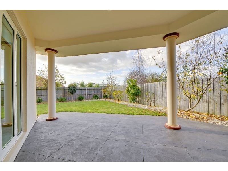 4 Leinster Avenue, Traralgon VIC 3844