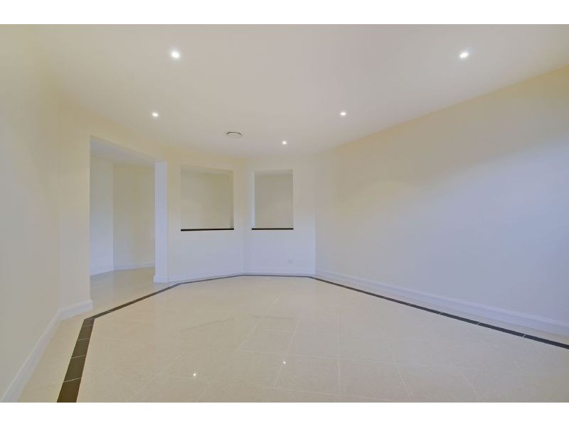 4 Leinster Avenue, Traralgon VIC 3844