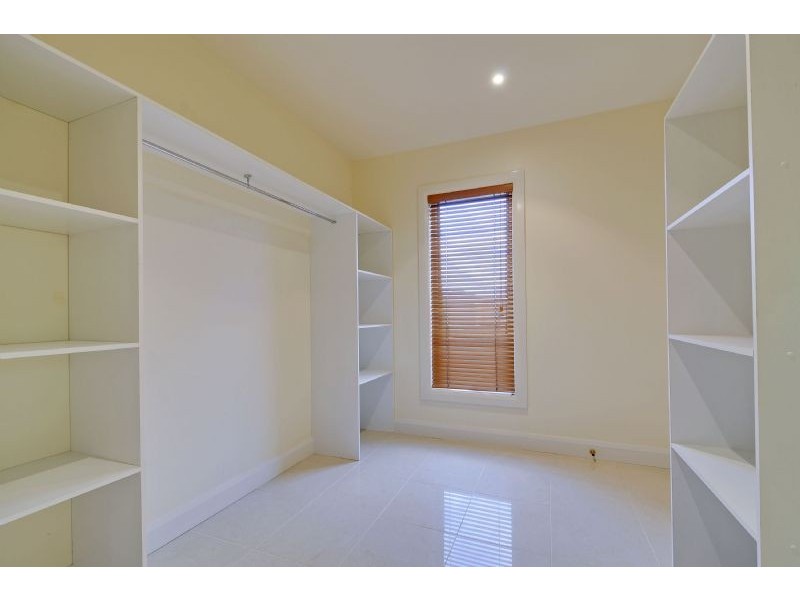 4 Leinster Avenue, Traralgon VIC 3844