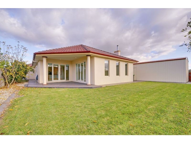4 Leinster Avenue, Traralgon VIC 3844